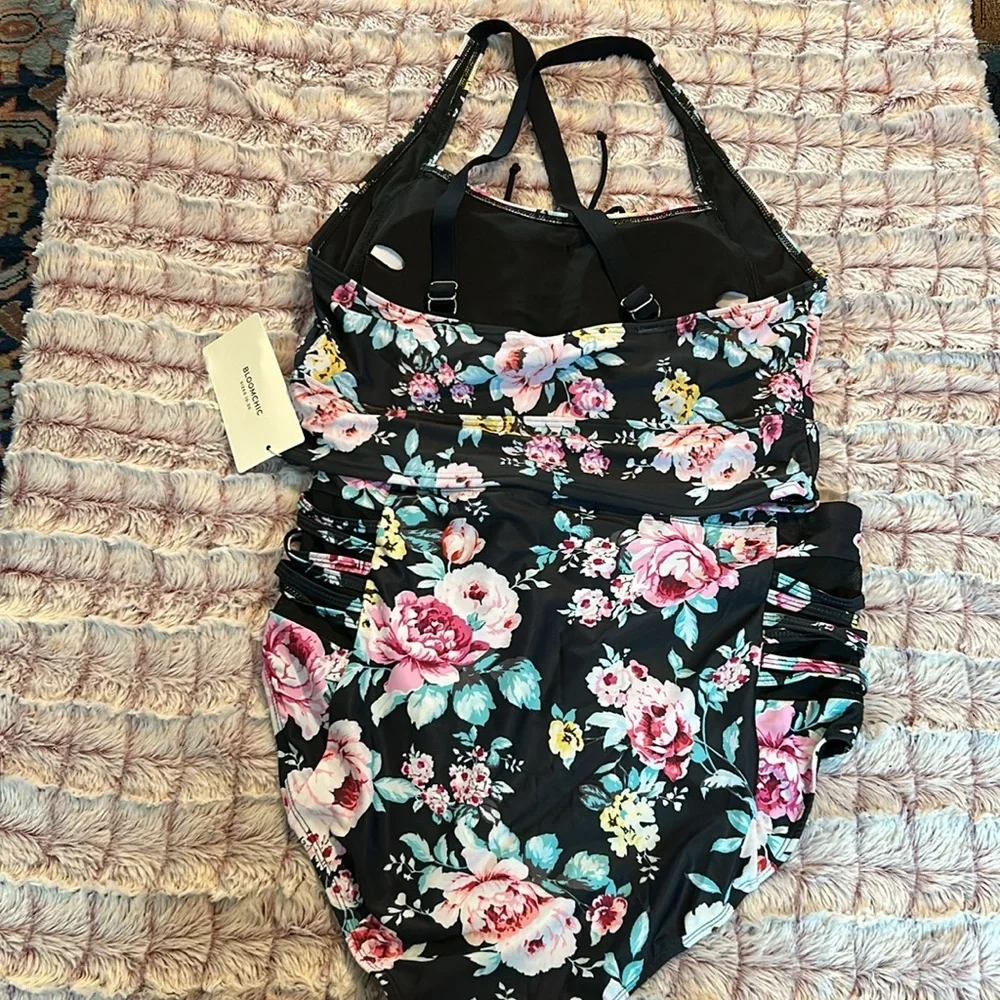 Bloomchic 2 pc Swim Wear size 14-16